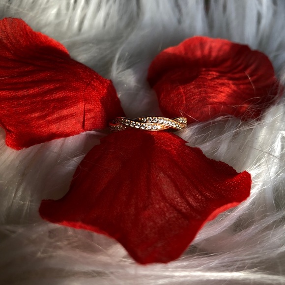 Twist of Fate Ring, PANDORA Rose & Clear CZ - Picture 2 of 4